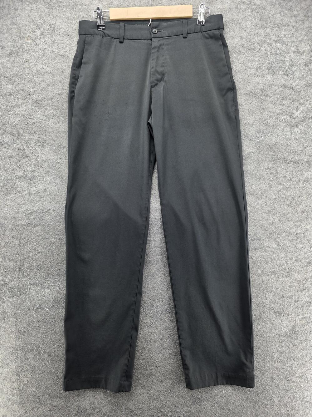 Nike Pants Mens 30x30 Black Khakis Dri-FIT Moisture Wicking Stretch Pockets